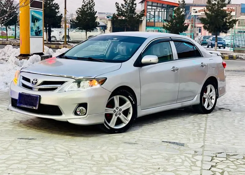 Toyota Corolla 2010 (2)