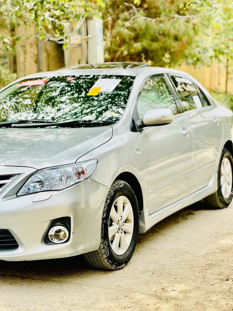 Toyota Corolla 2012 (2)
