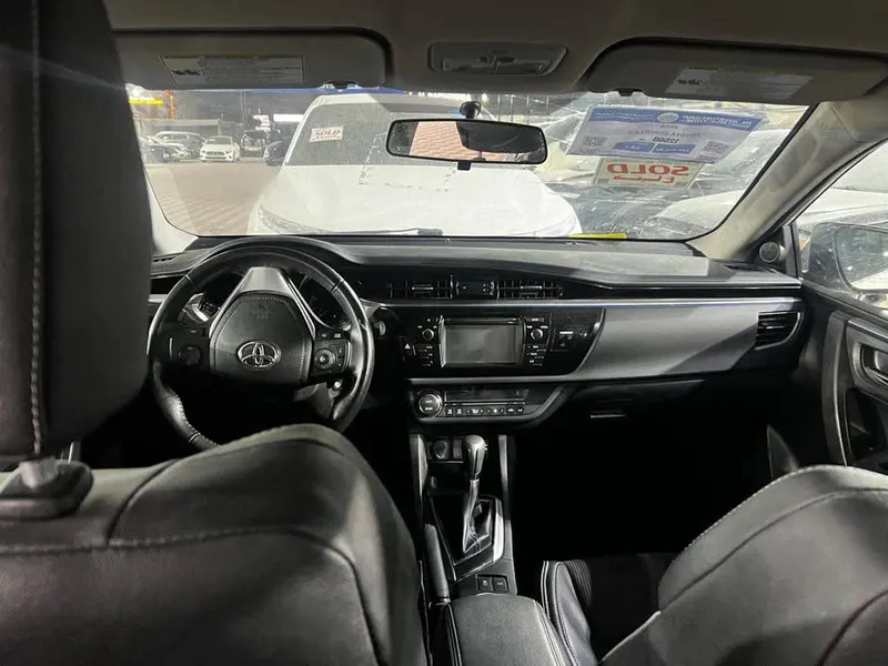 Toyota Corolla S 2016 (4)