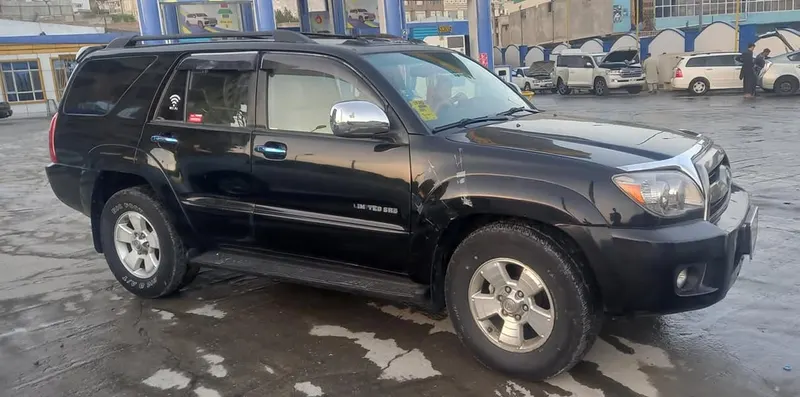 Toyota 4Runner 2004 (2)
