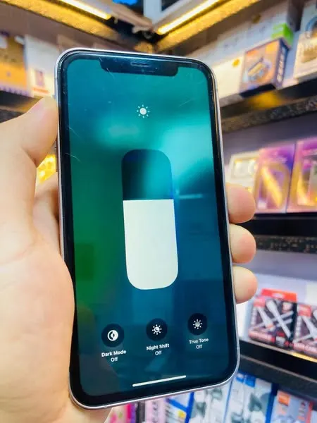 I phone xr (2)