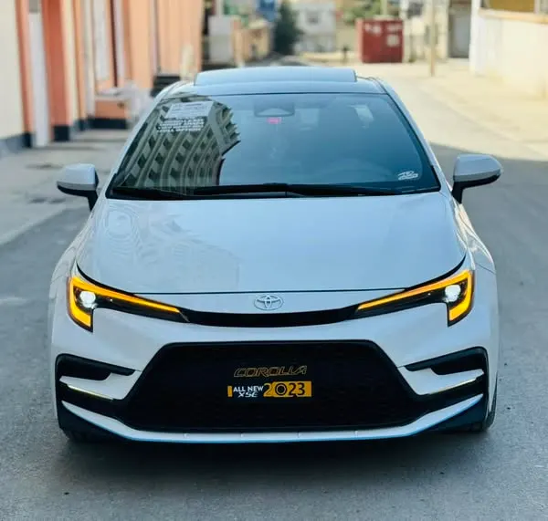 Toyota Corolla 2023 (2)