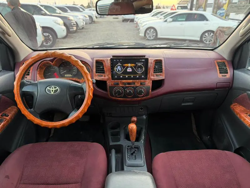 Toyota 2012 (4)