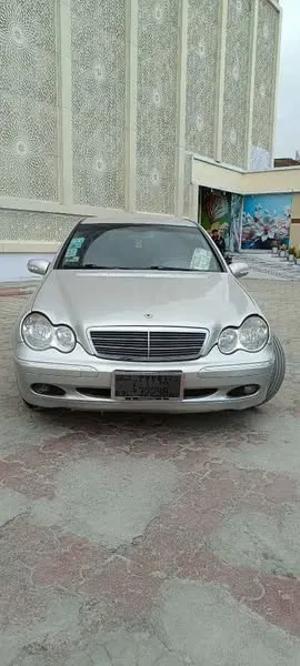 Mercedes-Benz 2004 (1)