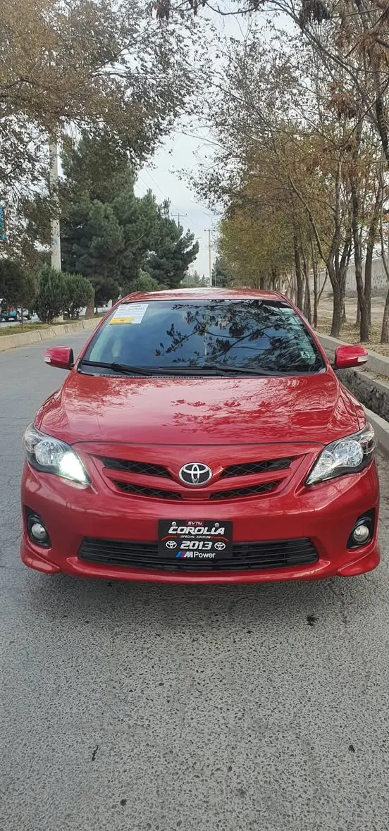 Toyota Corolla 2013 (1)