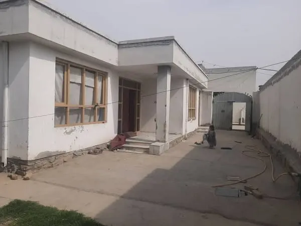 House for sale, 3 rooms, 280 m² (1)