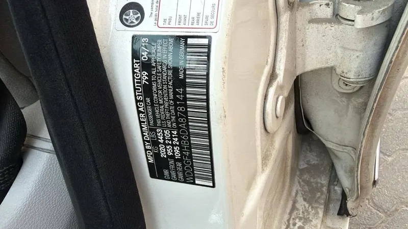 Mercedes-Benz C250 2013 (6)