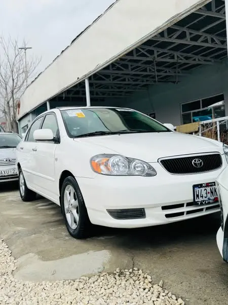 Toyota Corolla 2005 (2)