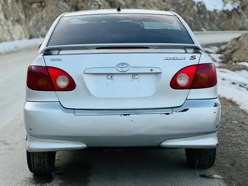 Toyota Corolla 2004 (3)