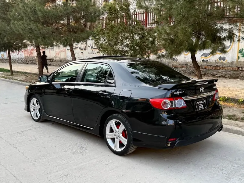 Toyota Corolla 2012 (3)