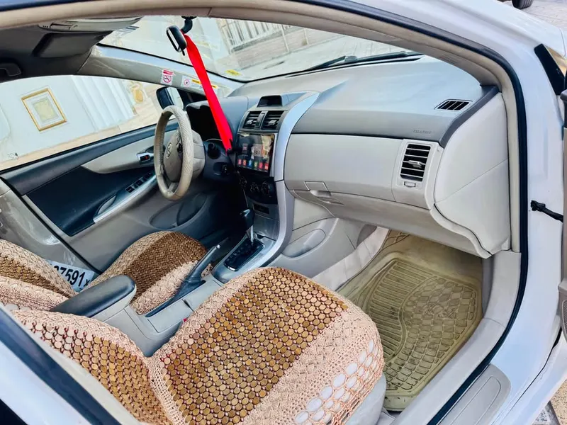 Toyota Corolla 2009 (4)