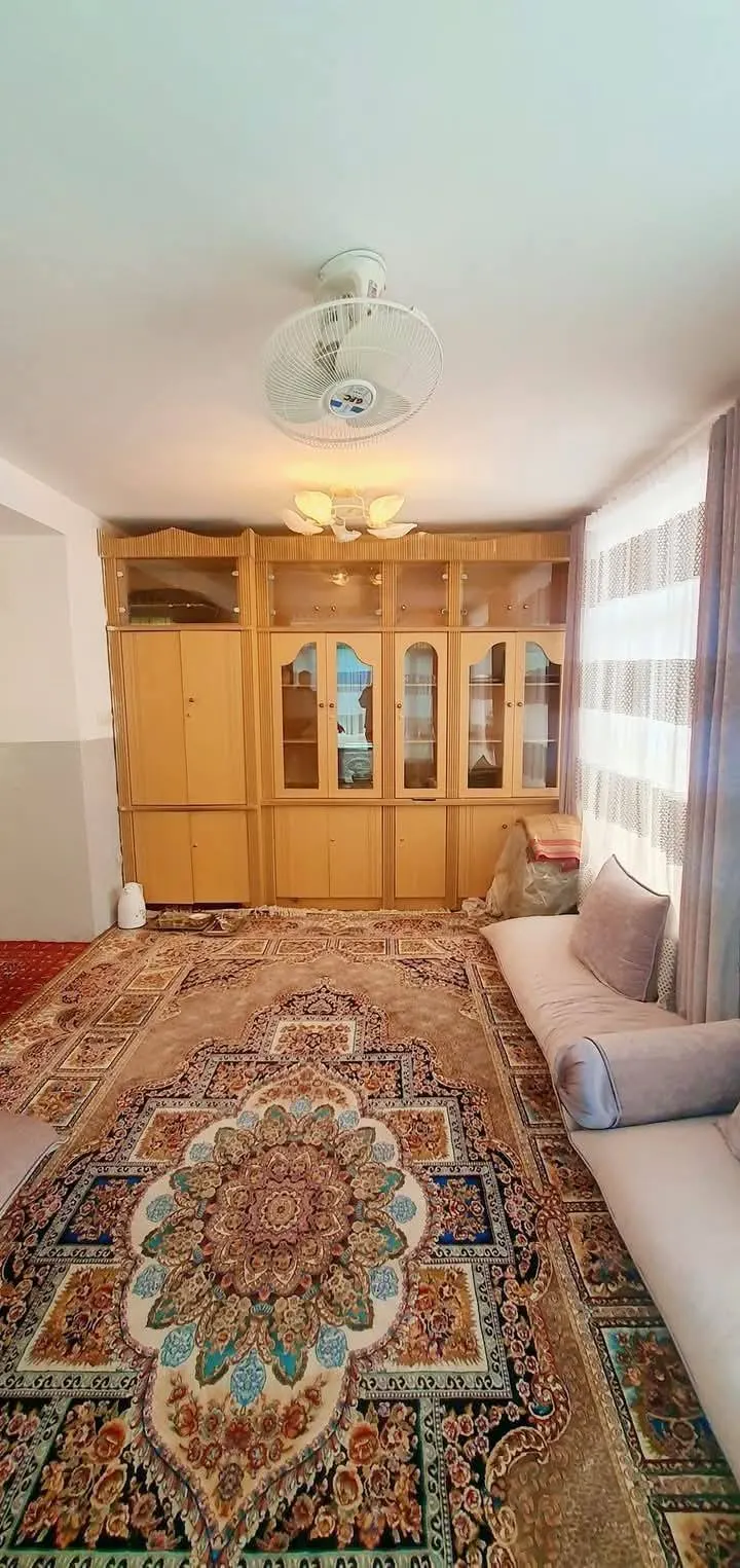 3-storey house for sale, 12 rooms, 315 area, District 11, Kabul (4)