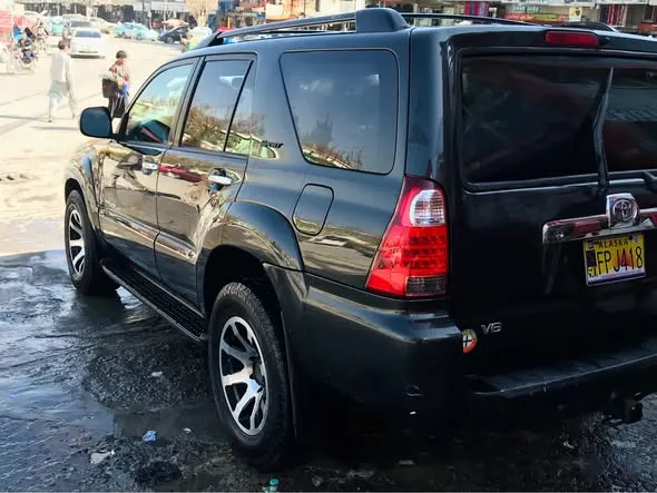 Toyota 4 Runner 2006 (3)