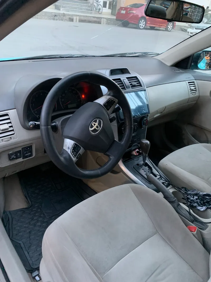 Toyota Corolla 2009 (4)