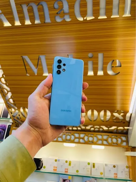 Samsung Galaxy A32 (1)