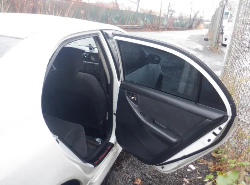Toyota Corolla S 2005 (5)
