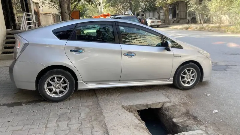 Toyota Prius 2009 (2)