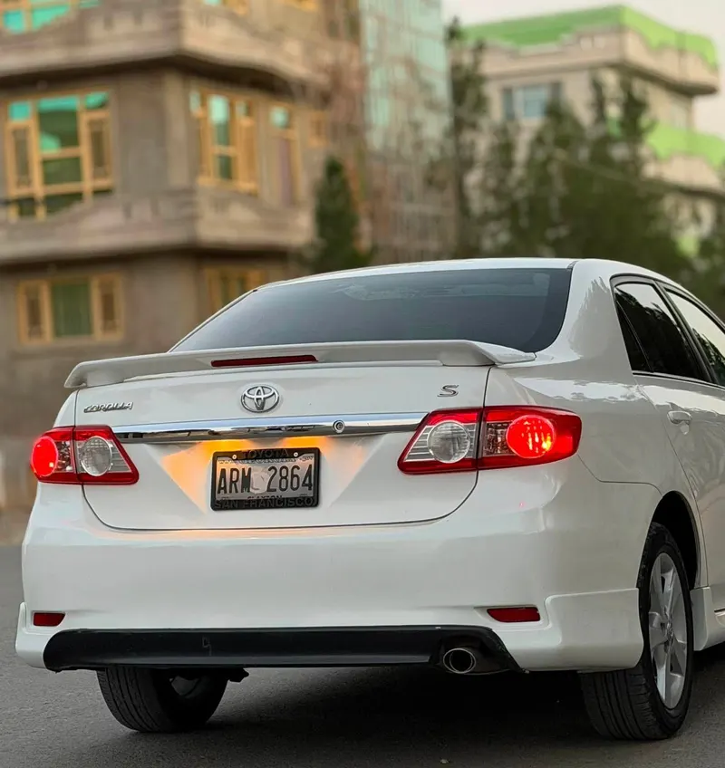 Toyota Corolla S 2012 (5)