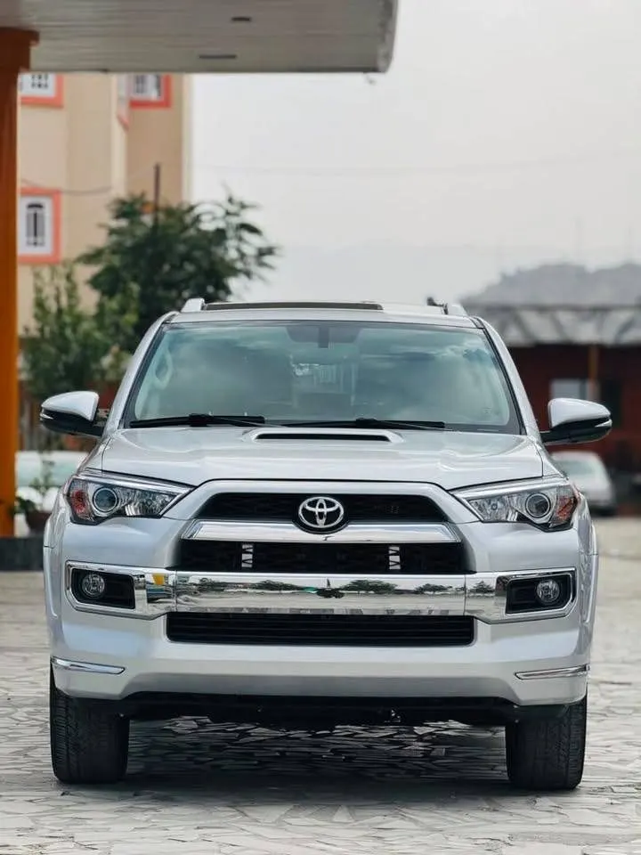 Toyota Fortuner 2016 (5)