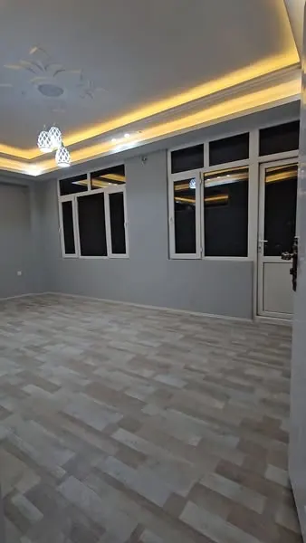 د پلورنې 7 پوړیز اپارتمان ودانۍ، 11 اپارتمانونه، 520 m²، کمپنی بازار، 5 ناحیه (2)