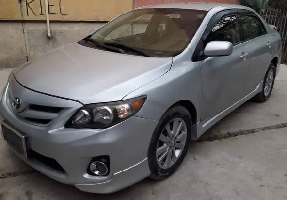 Toyota Corolla 2009 (2)