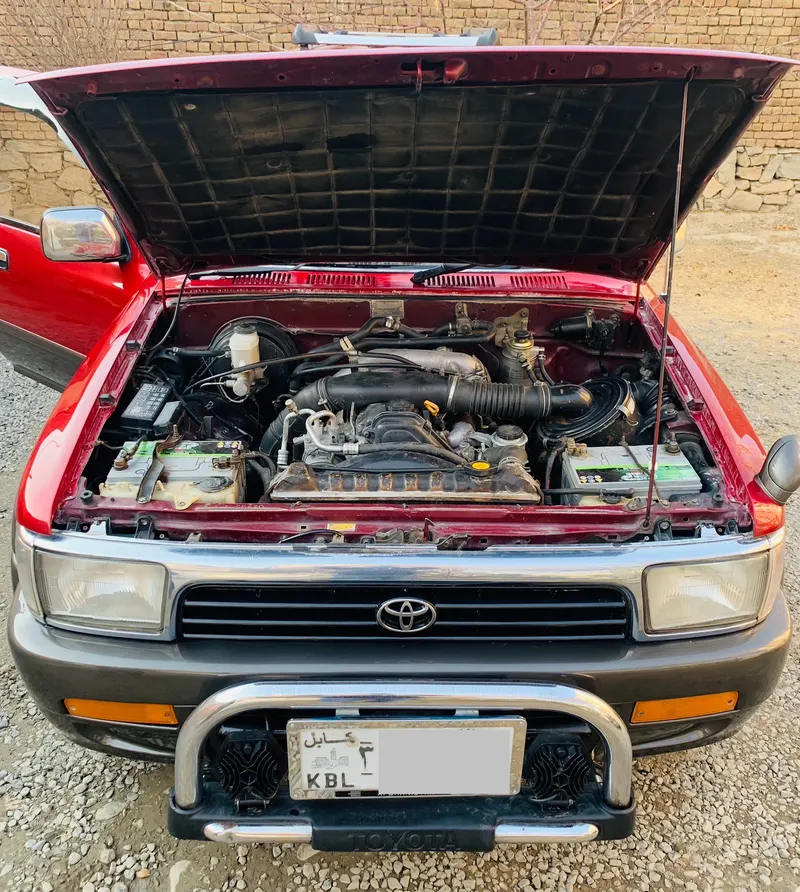 Toyota Hilux Surf 1994 (6)