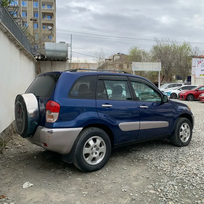 تویوتا RAV4 2001 (4)