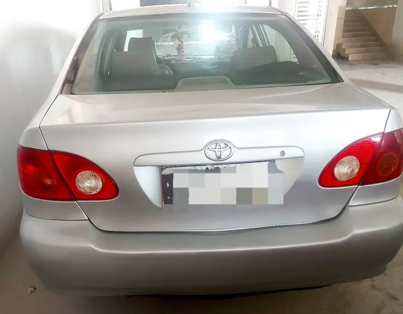 Toyota Corolla 2006 (2)