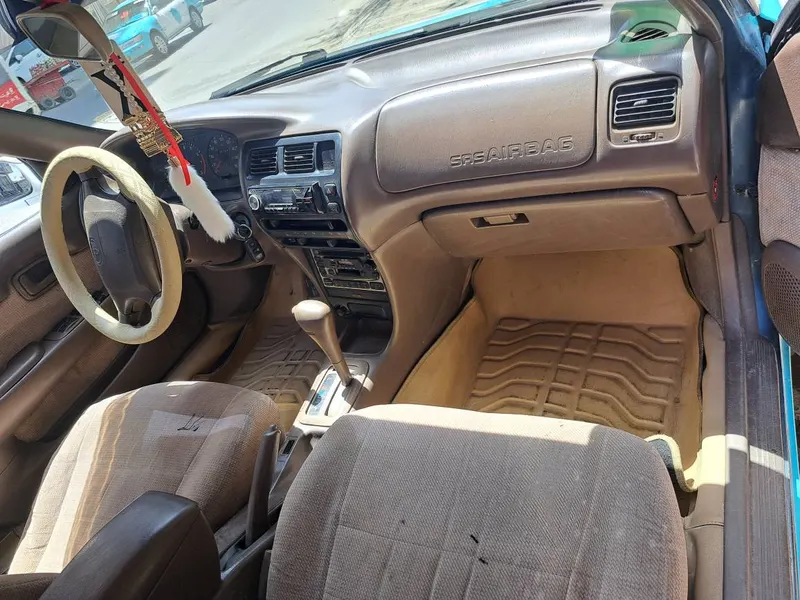 Toyota Corolla 1996 (3)