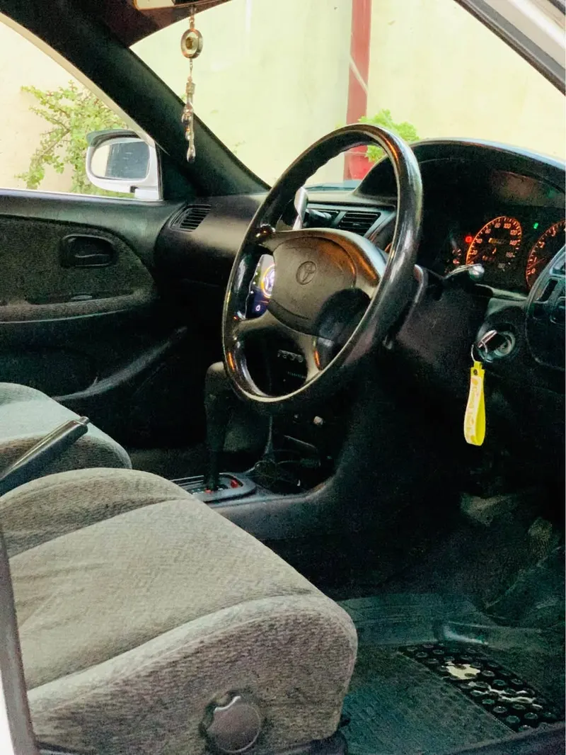 Toyota Corolla 1995 (4)