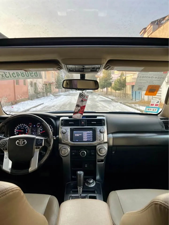 Toyota 4 Runner 2016 (4)
