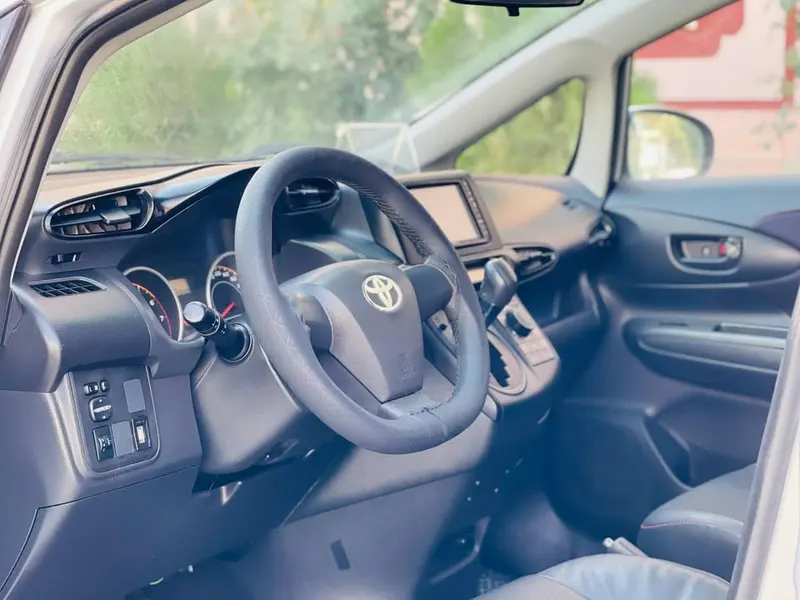 Toyota 2012 (4)