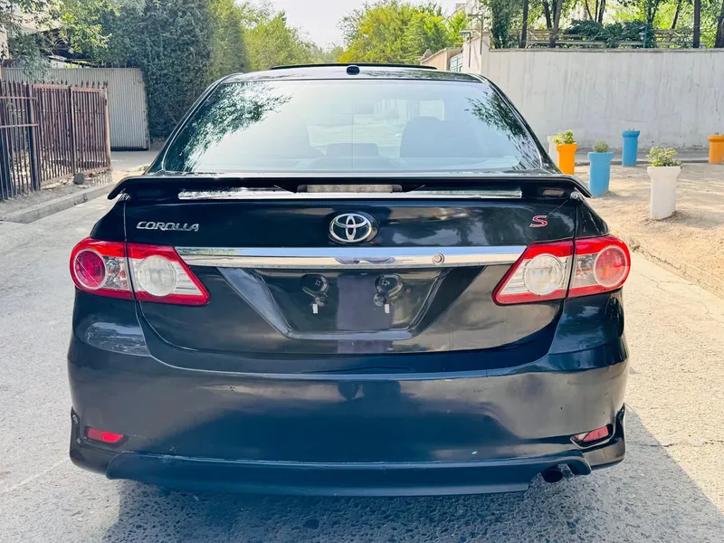 Toyota Corolla 2013 (3)
