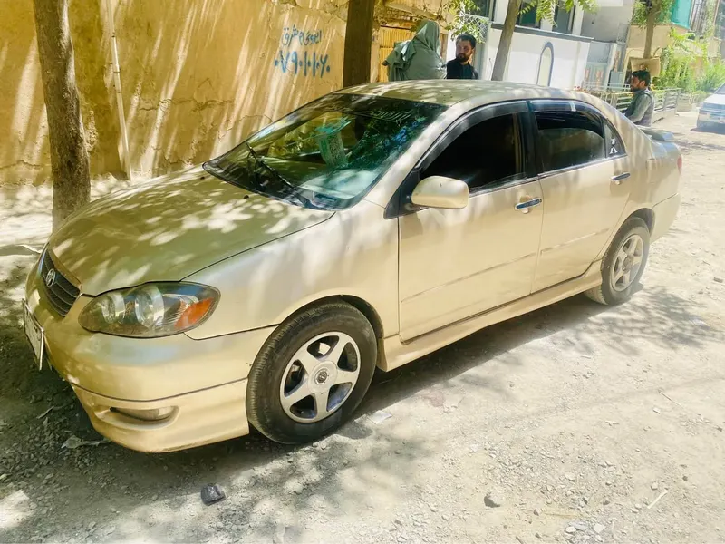Toyota Corolla 2003 (1)