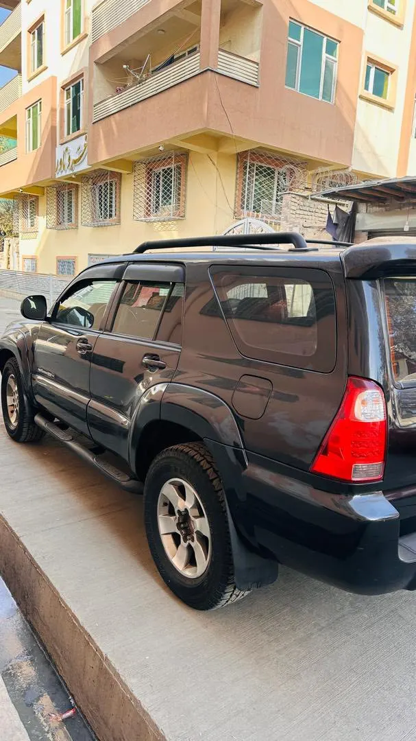 Toyota 4 Runner 2005 (3)