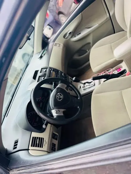 Toyota Corolla 2012 (3)
