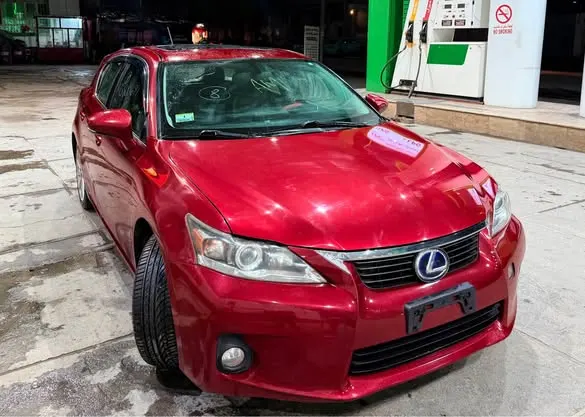 Lexus 2012 (1)
