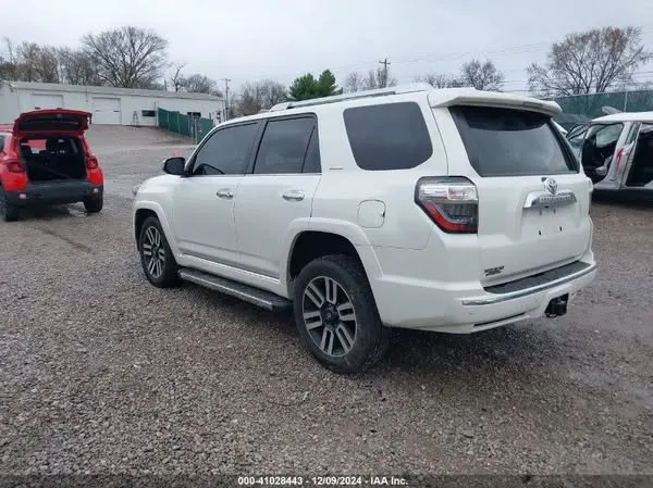 Toyota 4Runner 2019 (2)
