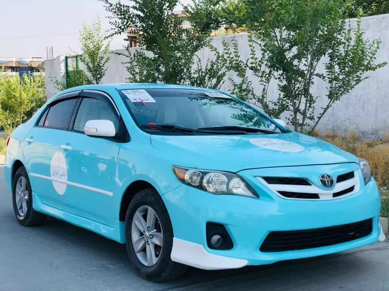 Toyota Corolla 2010 (2)