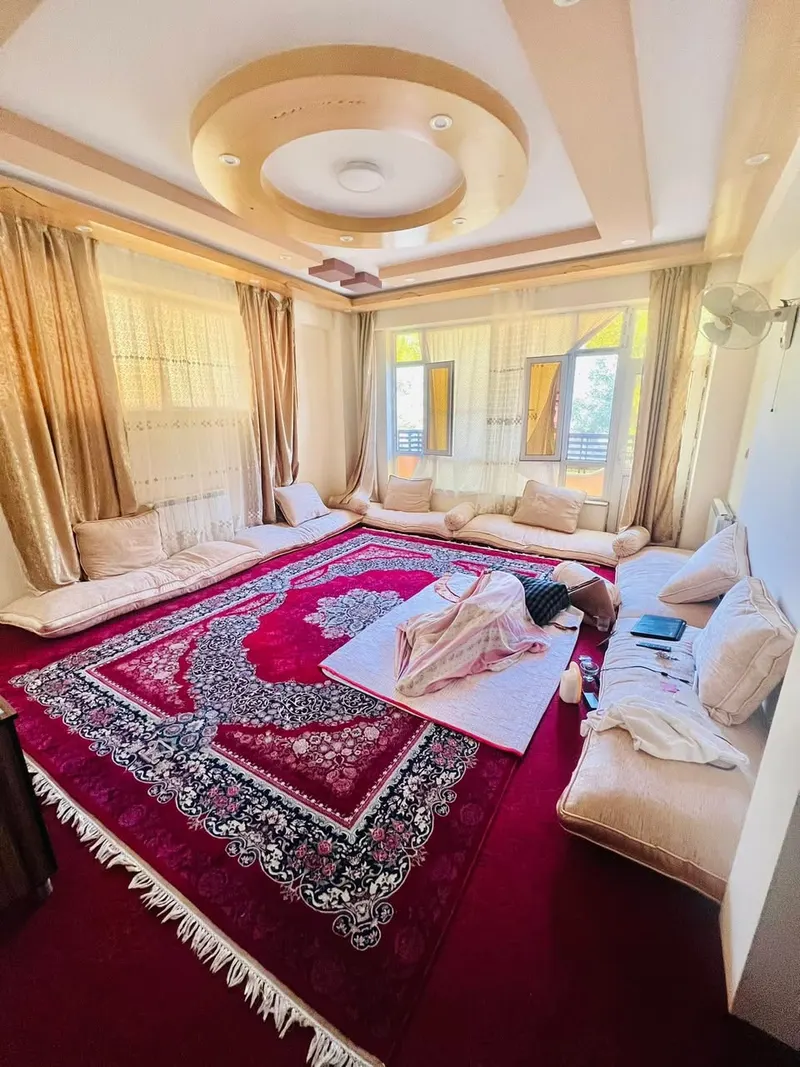 New apartment for rent, 3 rooms, 2nd floor (2)