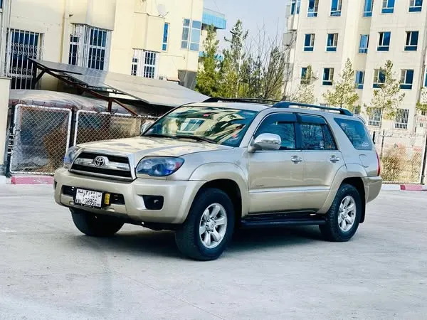 Toyota Forerunner Limited 2004 (2)