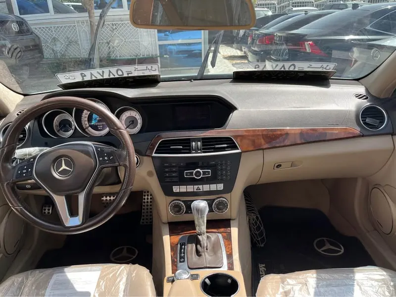 Mercedes-Benz 2013 (4)