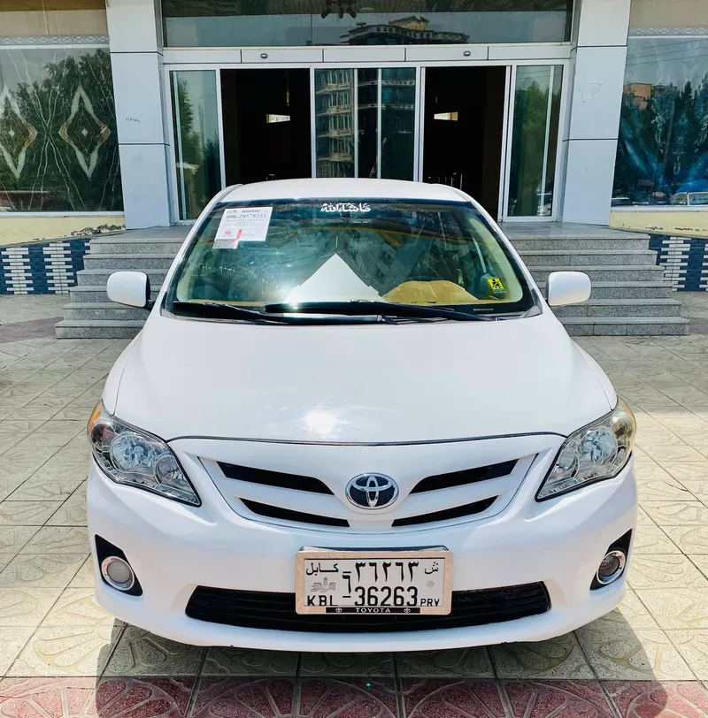 Toyota Corolla 2011 (2)