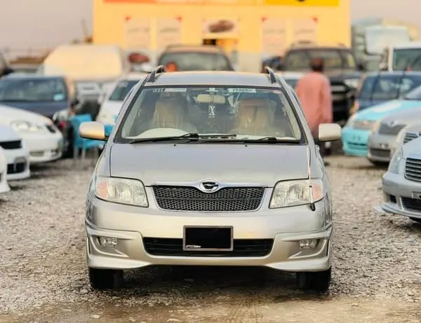 Toyota Fielder 2004 (1)