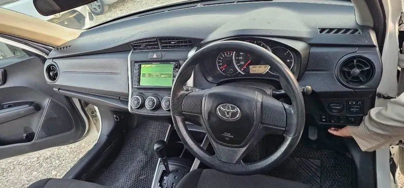 Toyota Fielder 2016 (5)