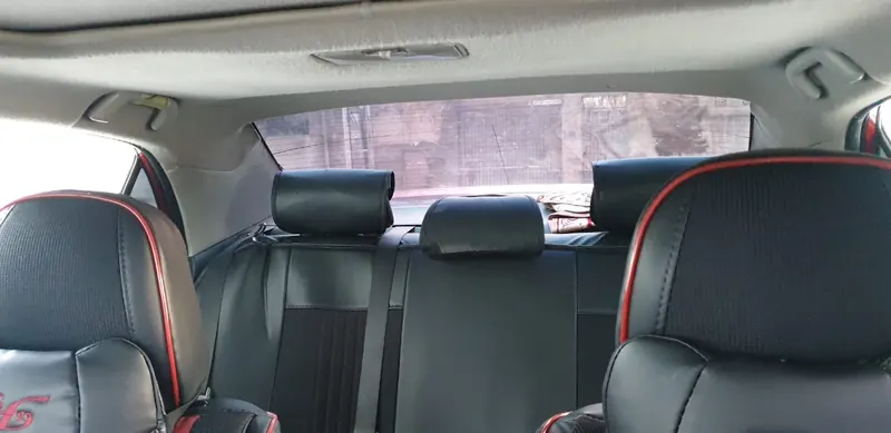 Toyota Corolla 2011 (2)
