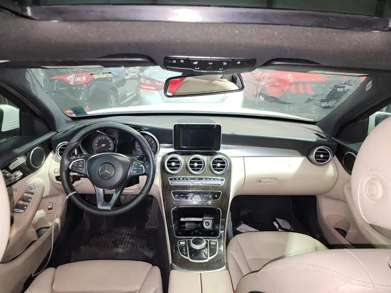 Mercedes-Benz 2018 (4)