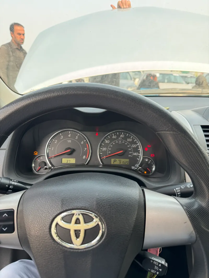 Toyota Corolla 2012 (6)