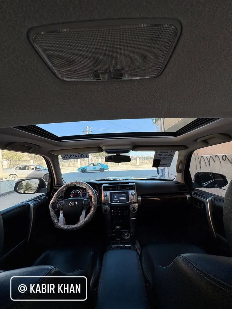 Toyota 4Runner 2016 (4)