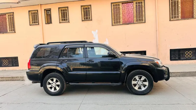 Toyota 4 Runner 2005 (1)